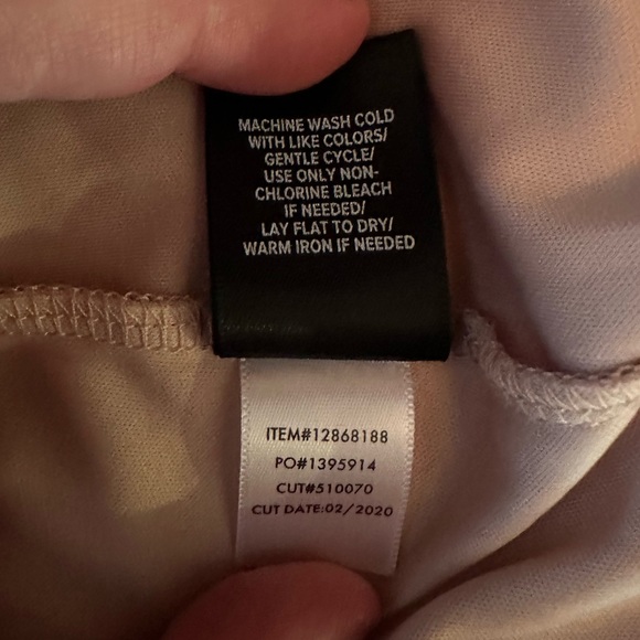 Torrid cold shoulder lace tank top rose gold/blush size 2X - Picture 9 of 9